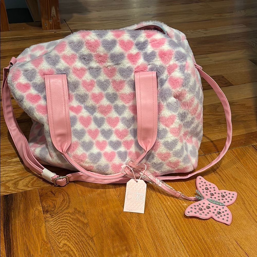 Miss Gwen OMG Pink and Purple heart faux fur duffle bag NWT